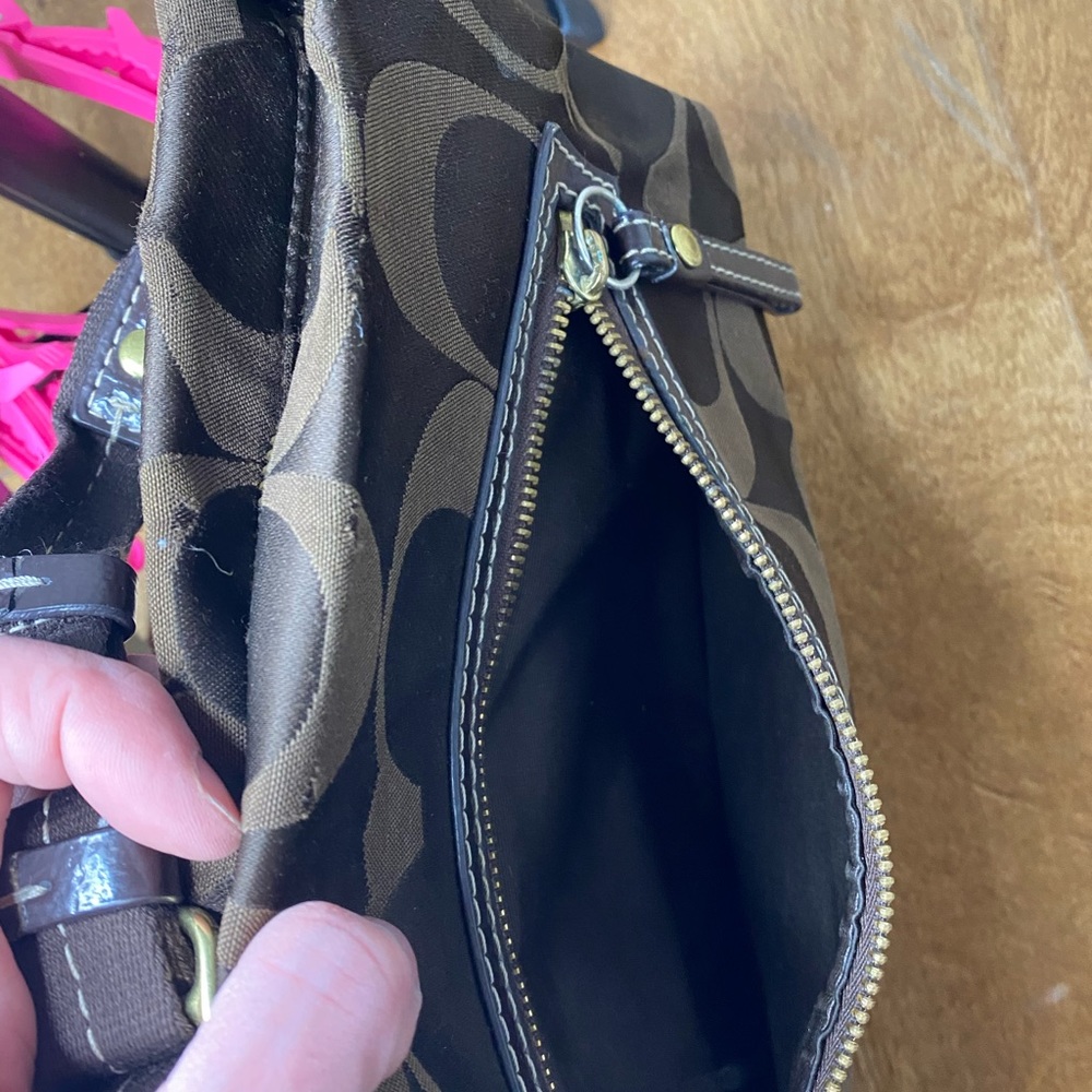 Coach Purse - Picture 3 of 3